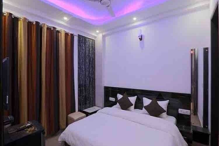 Om Apartment, New Delhi 1
